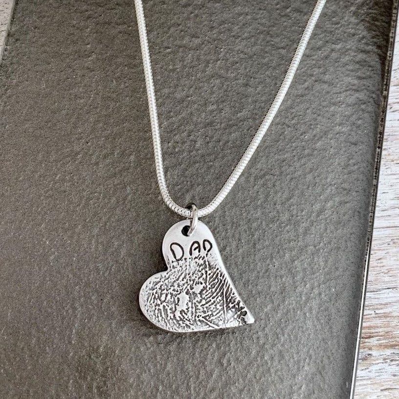 Memorial Pendant (Regular) - Silver Magpie Fingerprint Jewellery