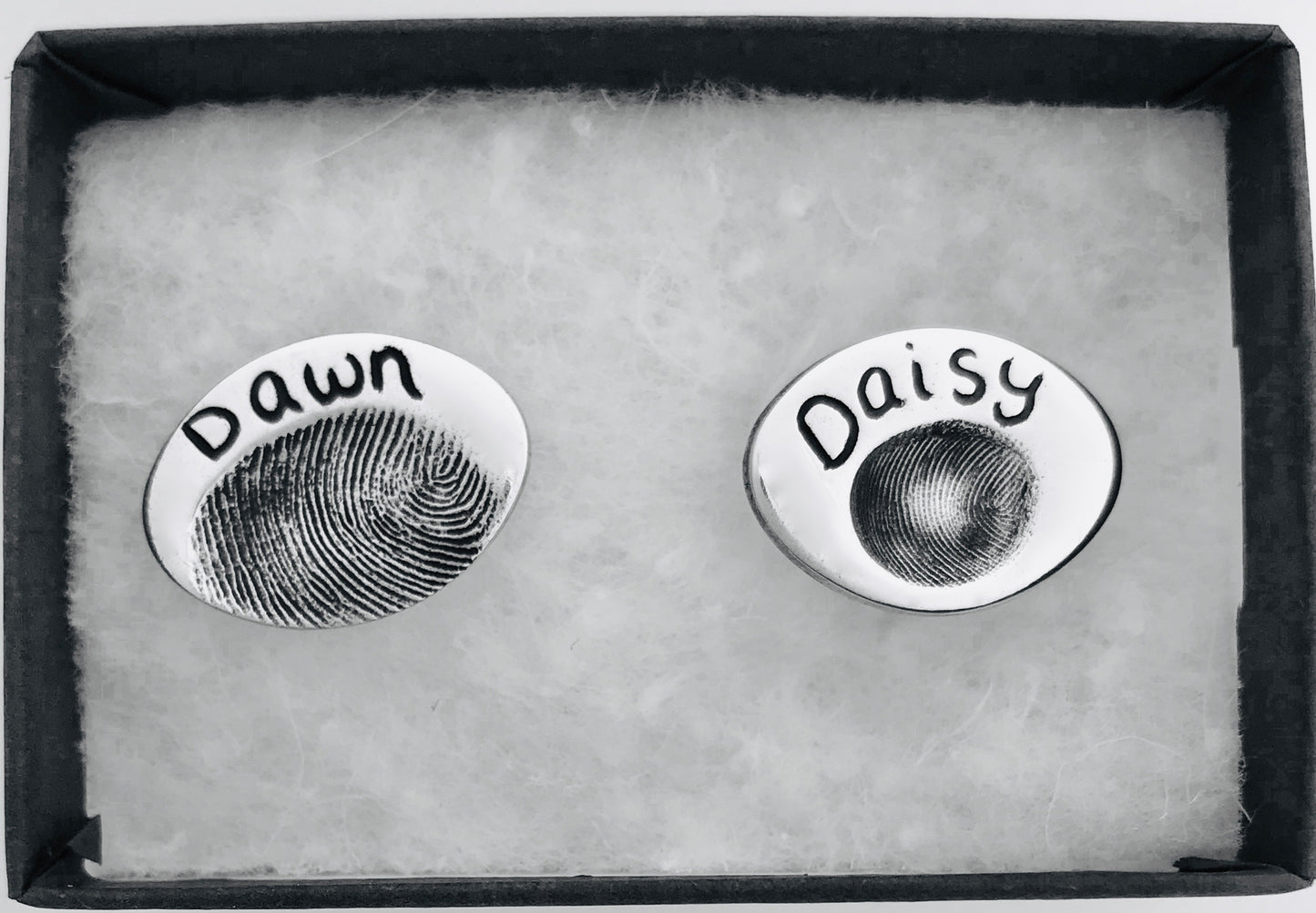 Fingerprint Cufflinks (Oval) - Silver Magpie Fingerprint Jewellery