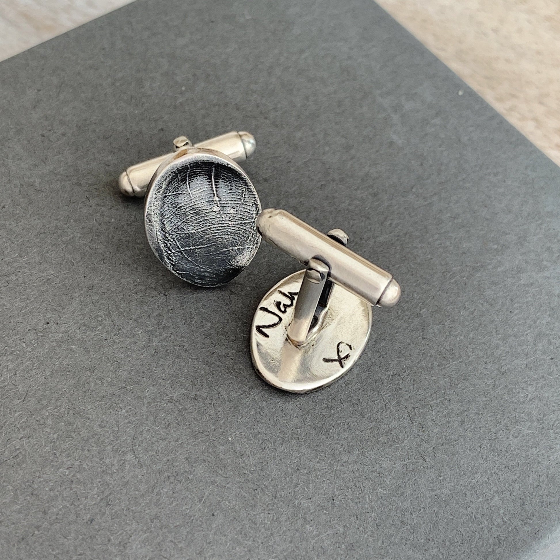 Groom Oval Fingerprint Cufflinks - Silver Magpie Fingerprint Jewellery