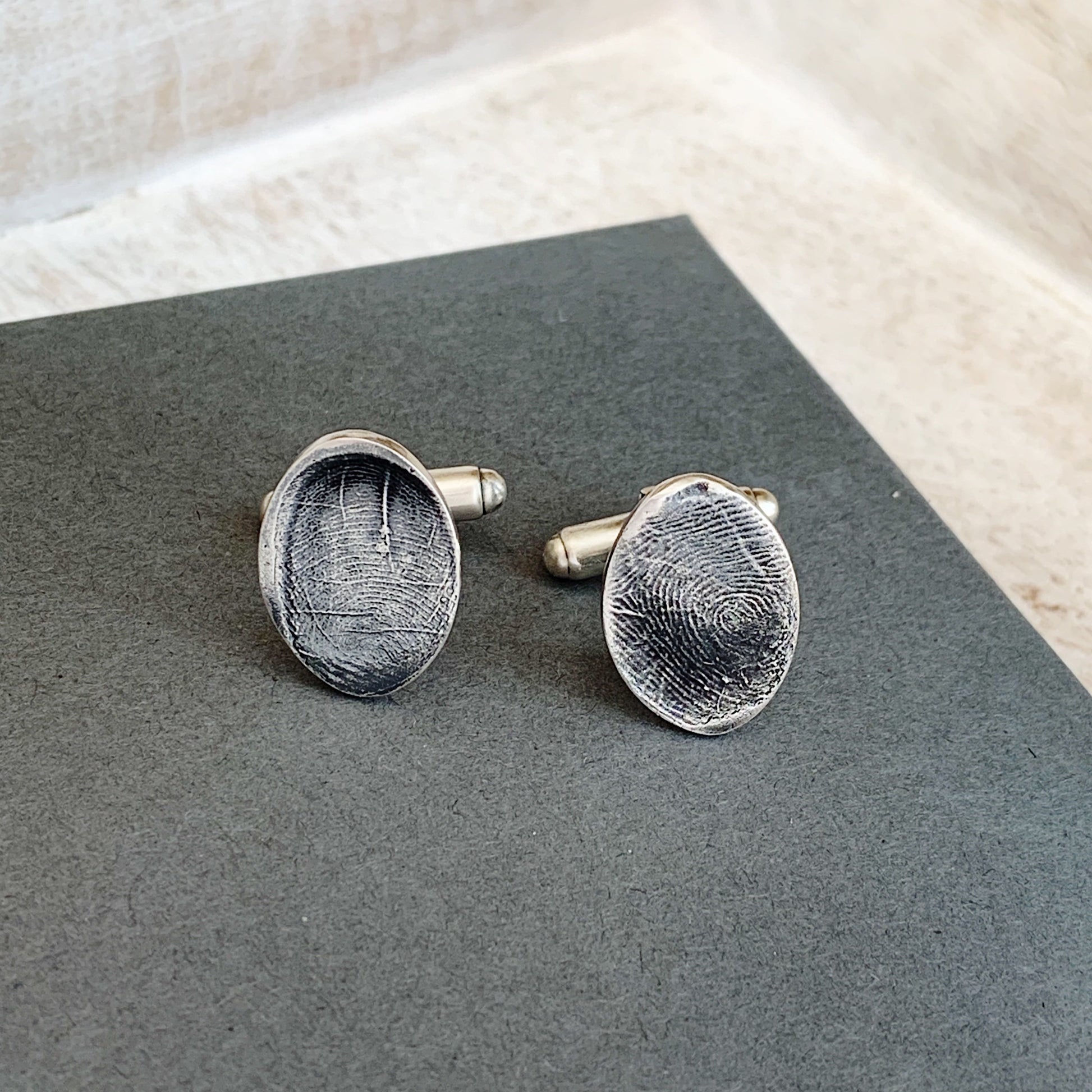 Groom Oval Fingerprint Cufflinks - Silver Magpie Fingerprint Jewellery