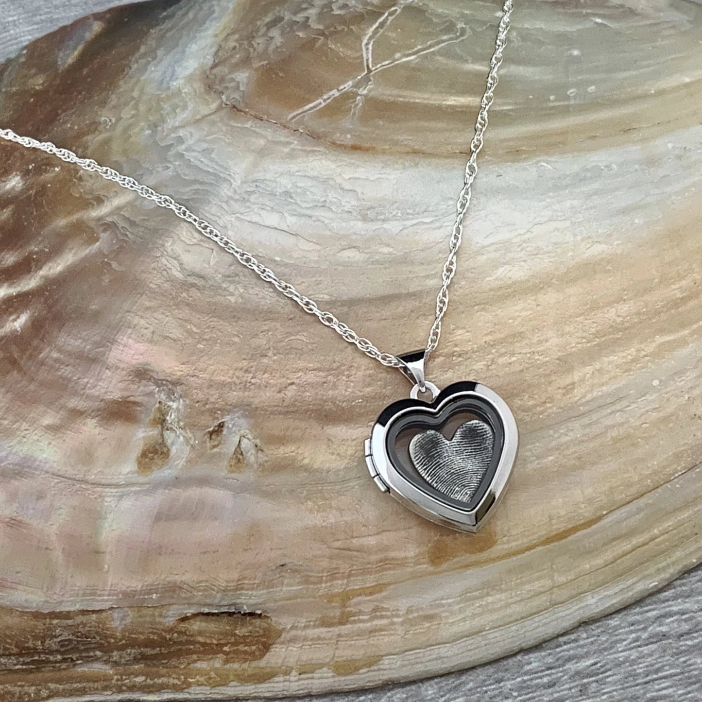 Fingerprint Locket (Heart) - Silver Magpie Fingerprint Jewellery